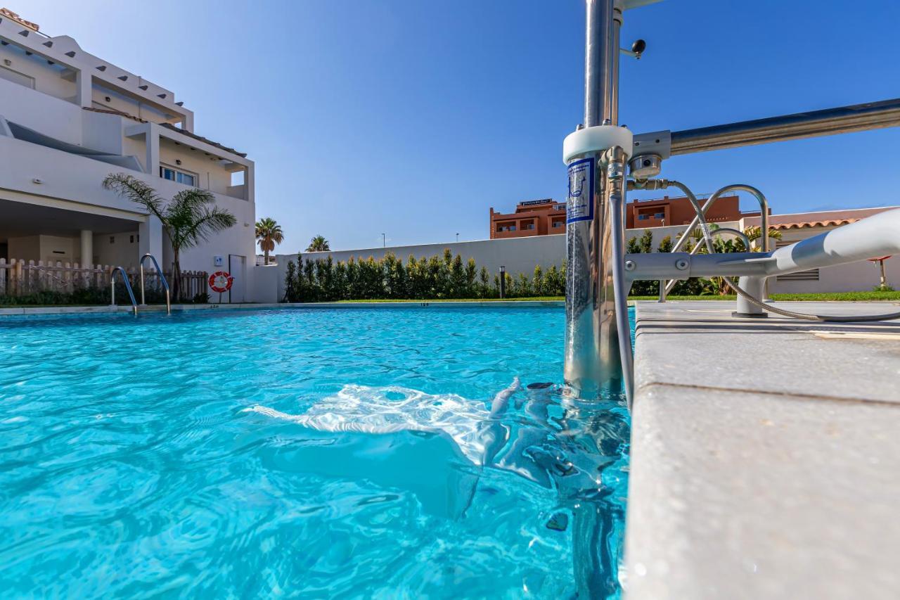 Near Beach, Cosy Terrace, Pool & Fibre Wifi Tarifa Zewnętrze zdjęcie